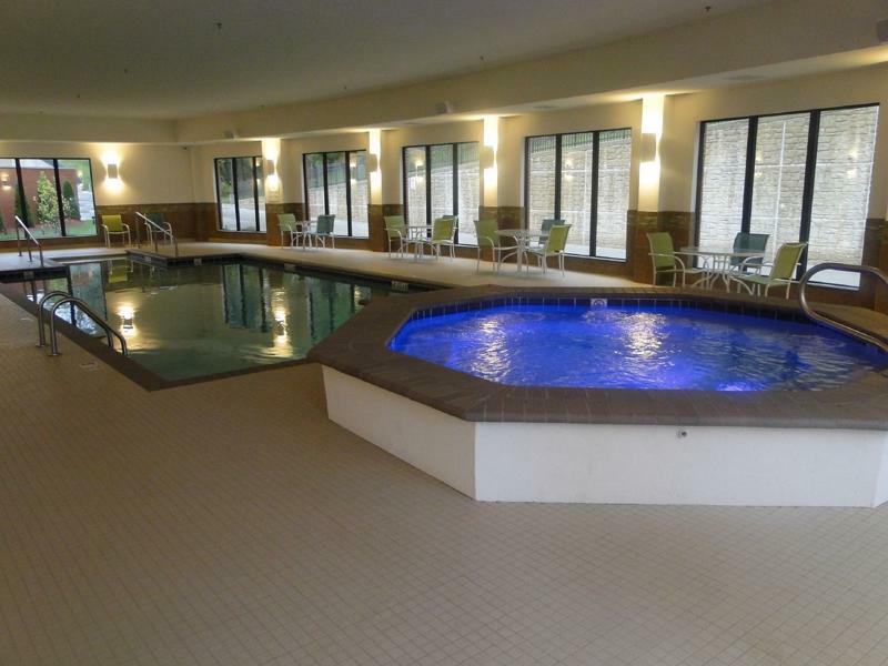 Holiday Inn Express And Suites Columbia University Area By Ihg Ngoại thất bức ảnh